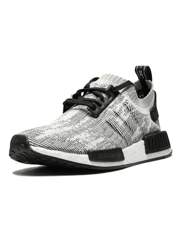 Кроссовки nmd_r1 primeknit Adidas — изображение 2 из 4, серый