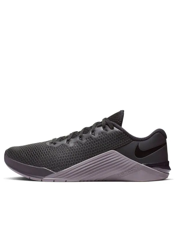 Кроссовки меткон 5 Nike — изображение 1 из 4, черный