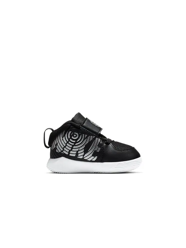 Кроссовки команда hustle d9 Nike — изображение 2 из 3, черный/серебристый
