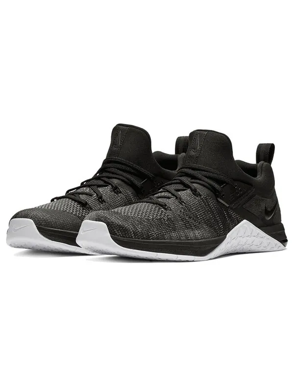 Кроссовки metcon flyknit 3 Nike — изображение 3 из 4, черный-белый-серебристый