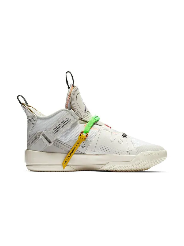 Кроссовки 33 Air Jordan — изображение 2 из 4, серый/--белый