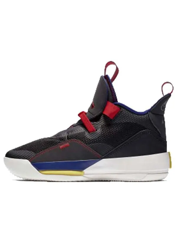Кроссовки 33 Air Jordan — изображение 1 из 4, черный-темный серый
