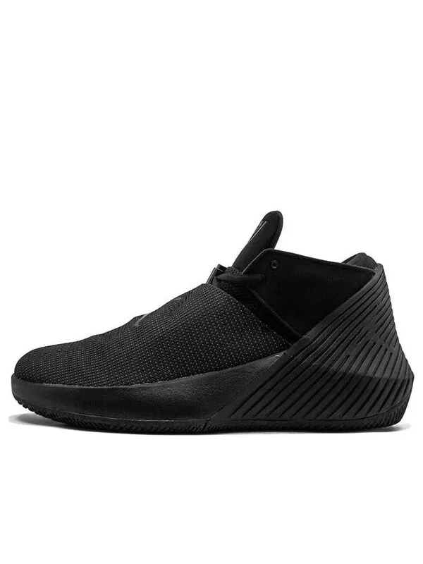 Кроссовки почему бы не zer0.1 low Air Jordan — изображение 1 из 4, черный