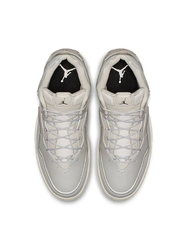 Кроссовки Courtside 23 Air Jordan — изображение 4 из 4, серый