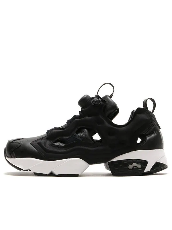 Кроссовки bounty hunter x atmos x packer x instapump fury 'black white' Reebok — изображение 1 из 2, черный
