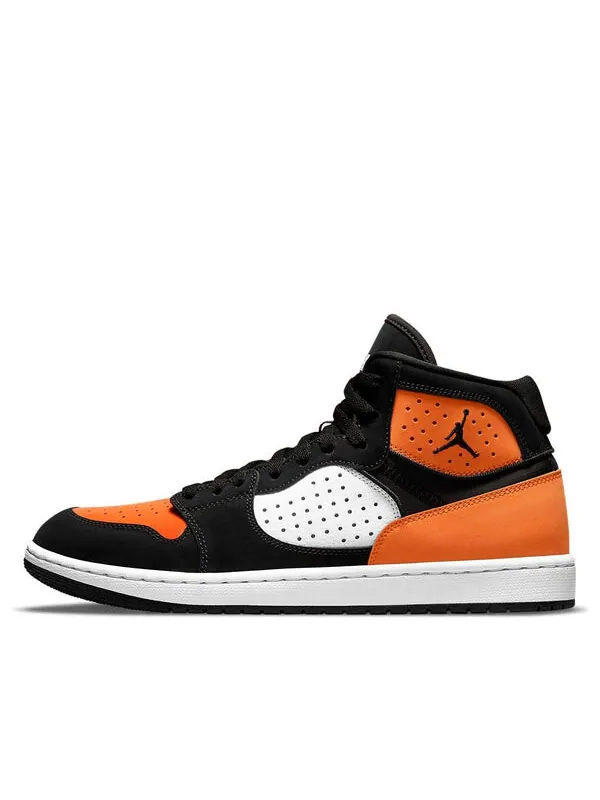 Доступ к кроссовкам Air Jordan — изображение 1 из 4, оранжевый