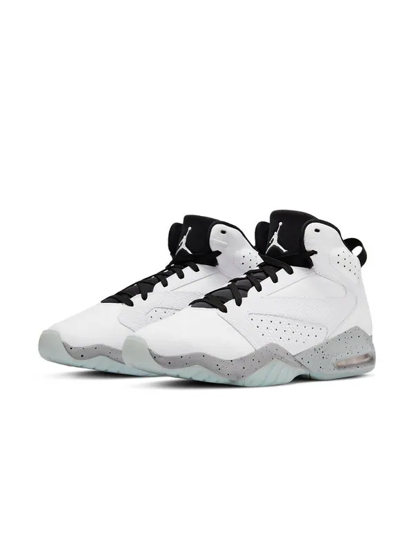 Кроссовки взлетают Air Jordan — изображение 3 из 4, белый