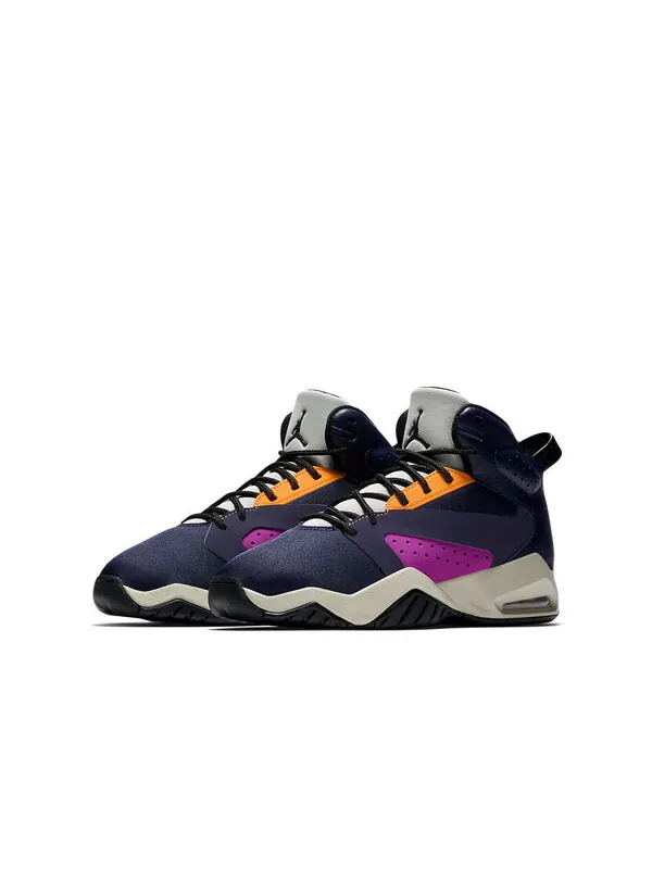 Кроссовки взлетают Air Jordan — изображение 3 из 4, фиолетовый