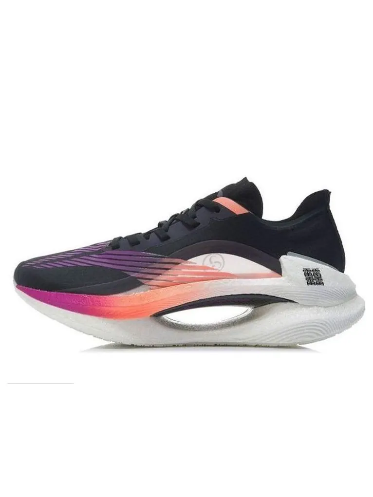 Беговые кроссовки Li-Ning Essential — изображение 1 из 5