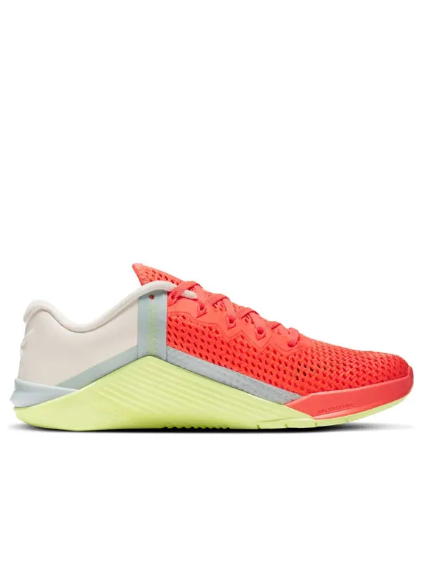 Кроссовки metcon 6 Nike — изображение 2 из 4, оранжевый