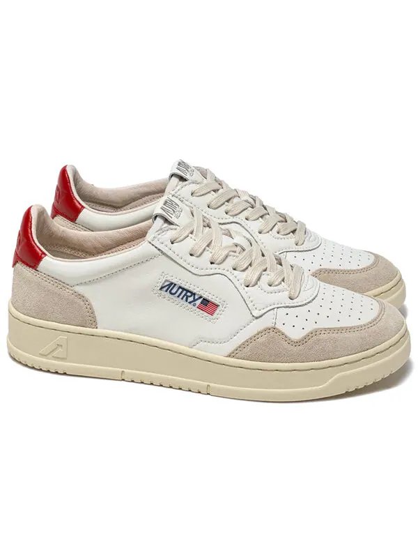 Кроссовки medalist low 'white suede red' Autry — изображение 2 из 3, белый//красный