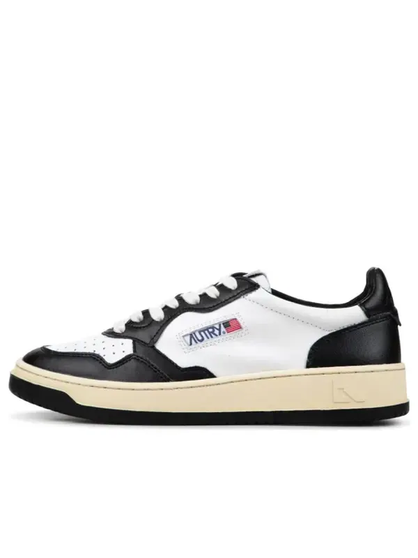 Кроссовки medalist low leather 'black white' Autry — изображение 1 из 2, белый/черный