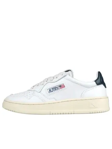 Кроссовки medalist leather low 'white dark blue' Autry — изображение 1 из 3
