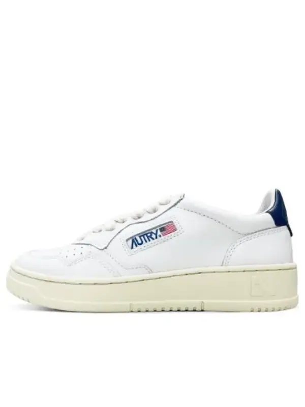 Кроссовки medalist low leather 'white black' Autry — изображение 1 из 2, белый/черный