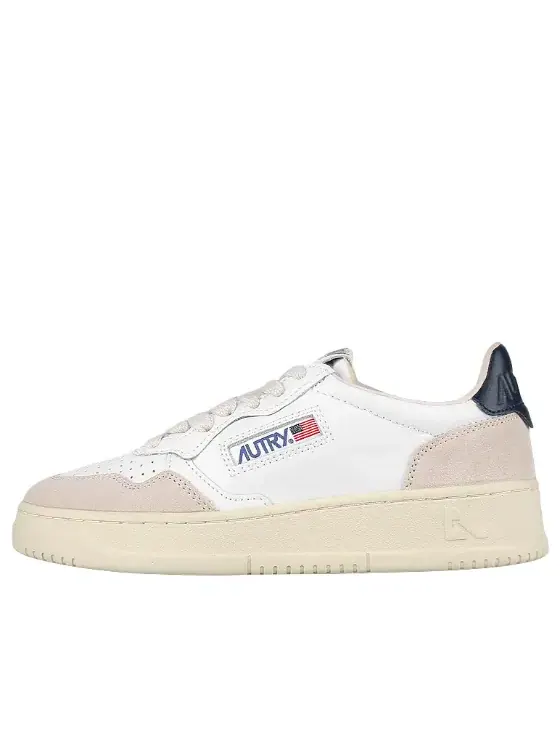 Кроссовки medalist low leather 'white suede blue' Autry — изображение 1 из 4, белый//синий