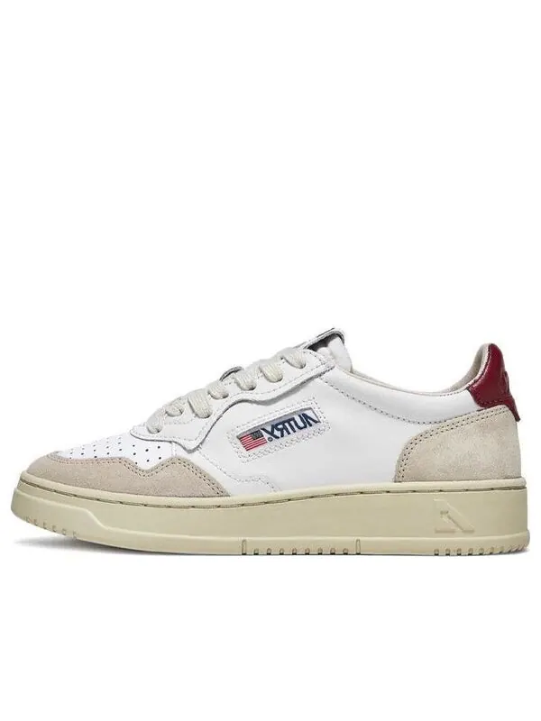 Кроссовки medalist low leather and suede 'white beige red' Autry — изображение 1 из 4, белый/бежевый/красный