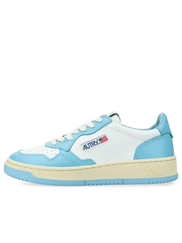 Кроссовки medalist low leather 'light blue white' Autry — изображение 1 из 2, светлый синий/белый