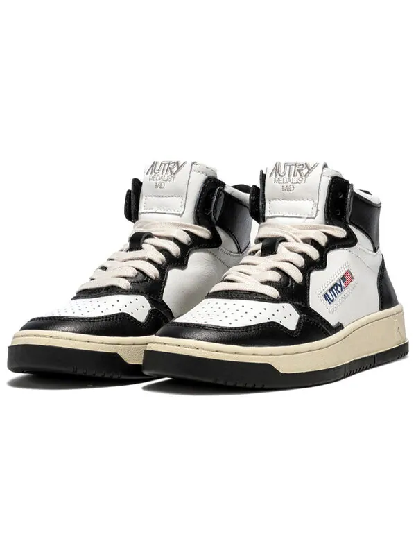 Кроссовки medalist mid bicolor 'white black' Autry — изображение 2 из 4, белый/черный