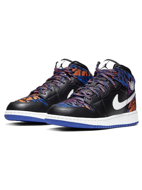 Кроссовки 1 средний размер Air Jordan — изображение 3 из 4, черный-белый-фиолетовый