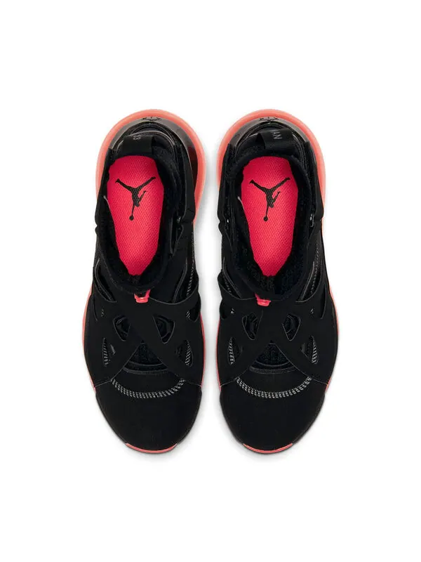 Кроссовки Air Latitude 720 Air Jordan — изображение 3 из 4, черный