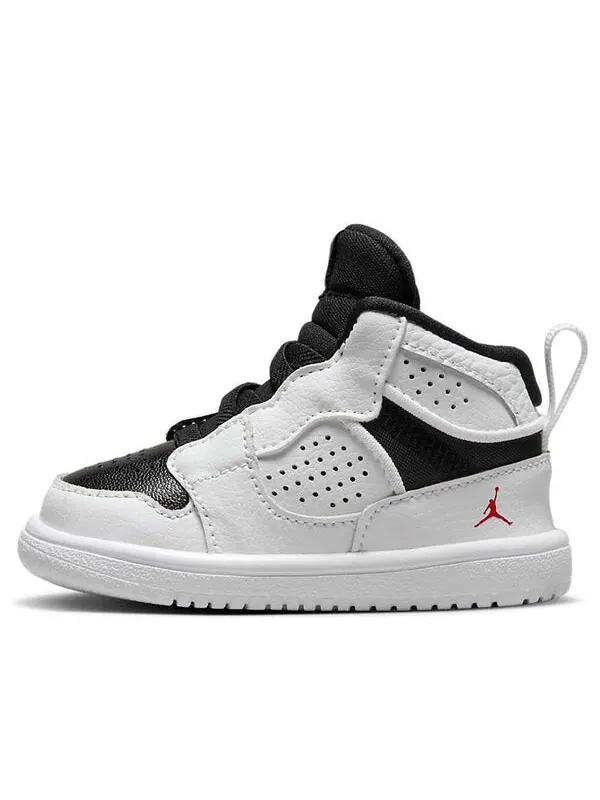 Кроссовки Access Air Jordan — изображение 1 из 4, белый/черный/красный
