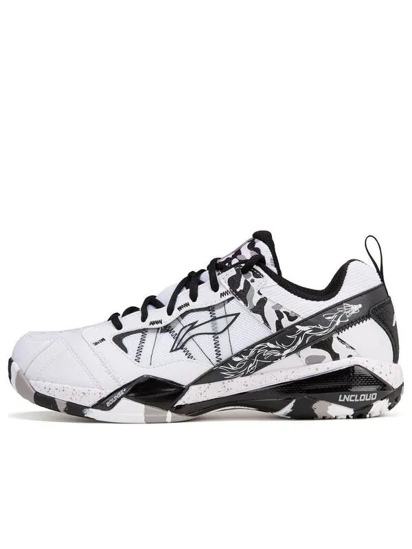 Кроссовки непобедимый туз Li-Ning — изображение 1 из 4, белый/черный