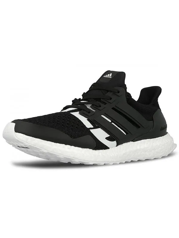 Кроссовки undefeated x ultraboost 4.0 Adidas — изображение 3 из 4, черный