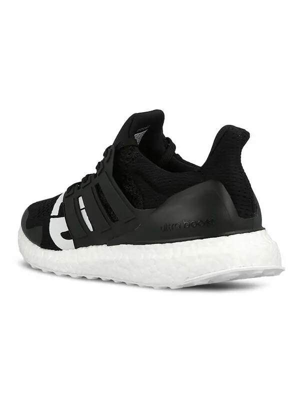Кроссовки undefeated x ultraboost 4.0 Adidas — изображение 4 из 4, черный