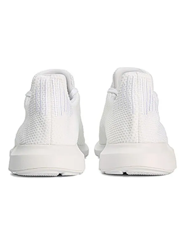 Кроссовки Swift Run Adidas — изображение 3 из 4, белый/черный