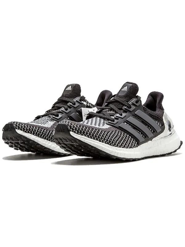 Кроссовки ultraboost 2.0 ограниченный Adidas — изображение 3 из 4, черный