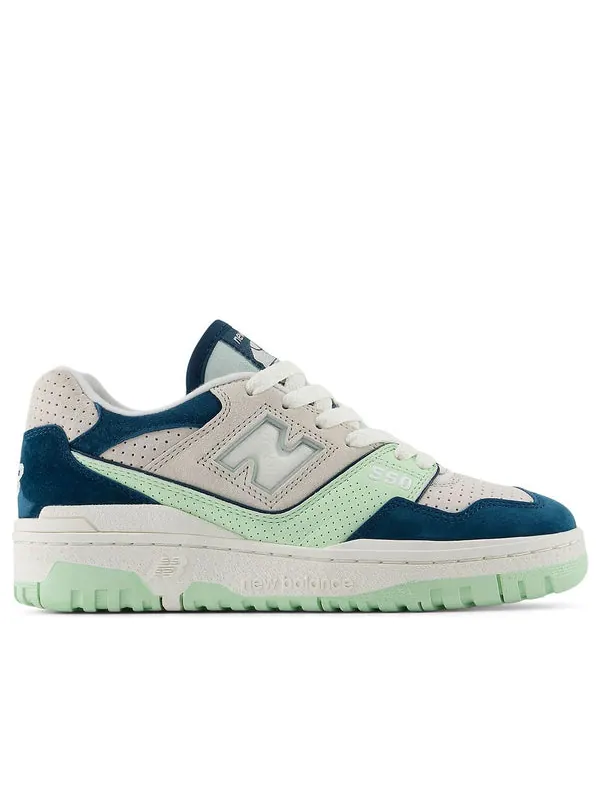 Кроссовки 550 New Balance — изображение 2 из 4, серый
