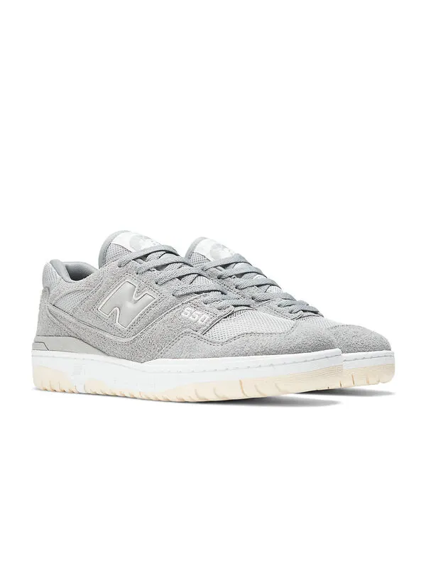 Кроссовки 550 New Balance — изображение 2 из 4, серо-белый