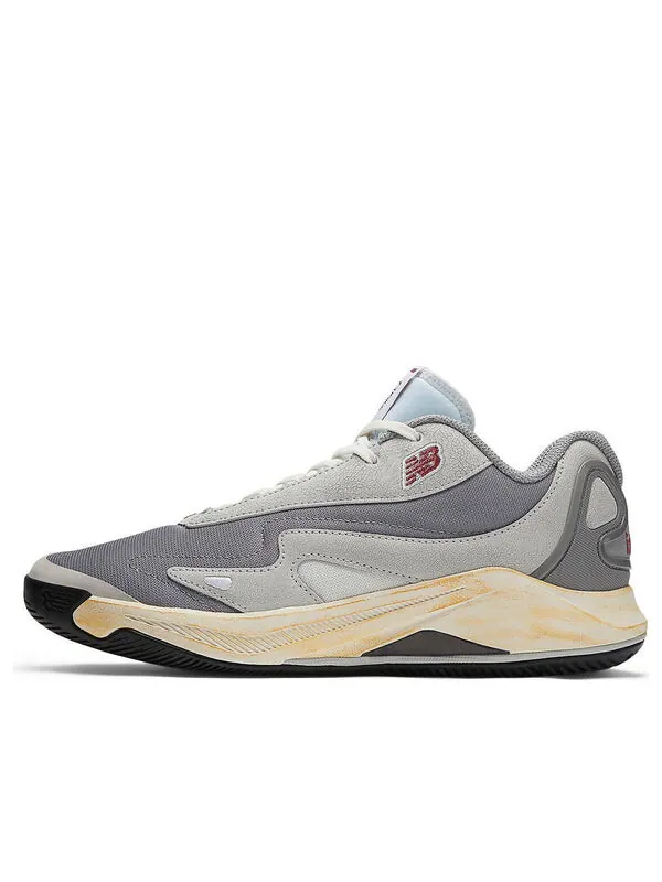 Кроссовки kawhi 4 New Balance — изображение 1 из 4, серый