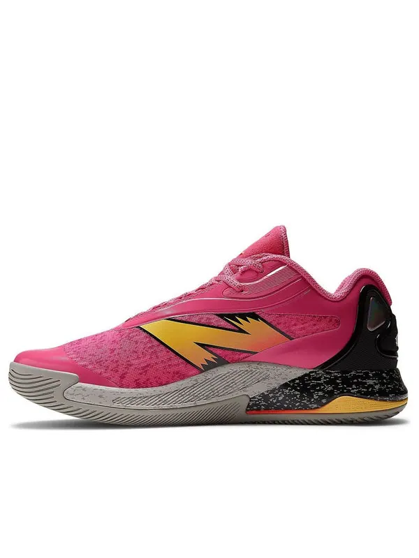 Кроссовки kawhi 4 'transcend reality' New Balance — изображение 1 из 4, розовый/черный