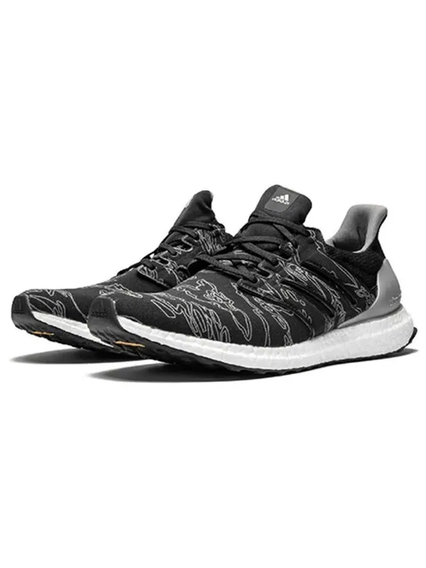 Кроссовки undefeated x ultraboost Adidas — изображение 3 из 4, черный