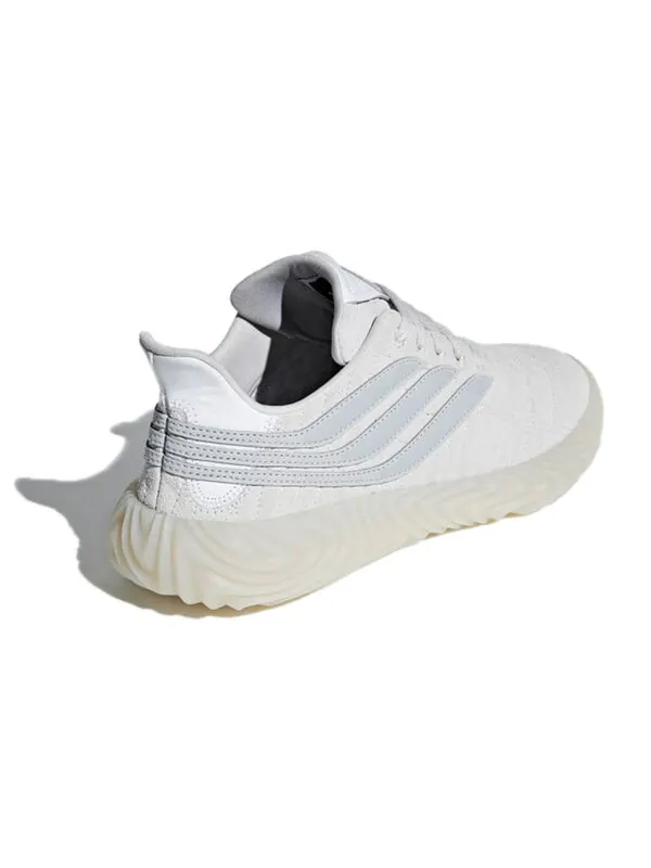 Кроссовки собаки Adidas — изображение 4 из 4