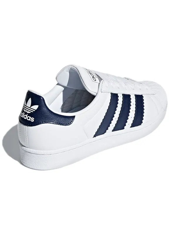 Кроссовки суперзвезда Adidas — изображение 4 из 4, белый