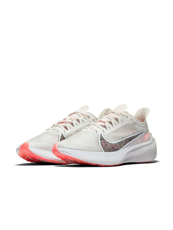 Кроссовки зум гравитация Nike — изображение 3 из 4, белый