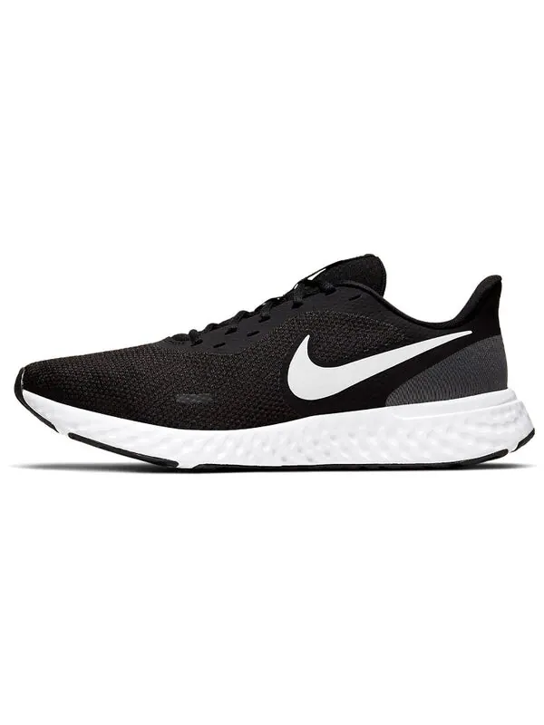 Революция кроссовок 5 Nike — изображение 2 из 4, черный/-белый