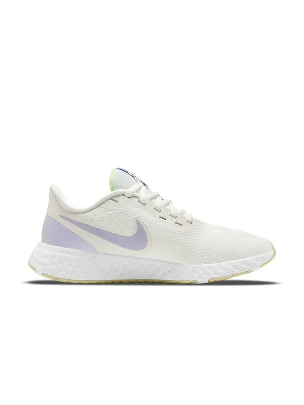 Революция кроссовок 5 Nike — изображение 2 из 4, белый/светлый фиолетовый