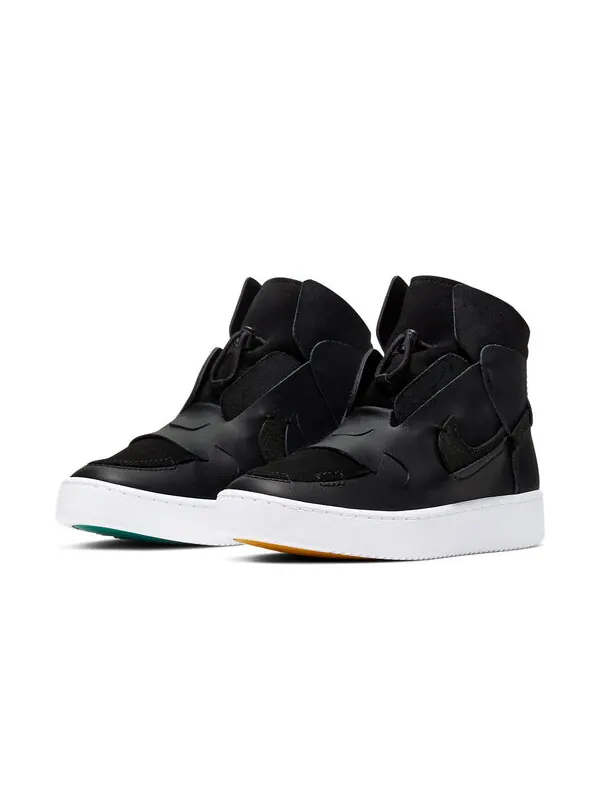 Кроссовки испорчены lx Nike — изображение 3 из 4, черный