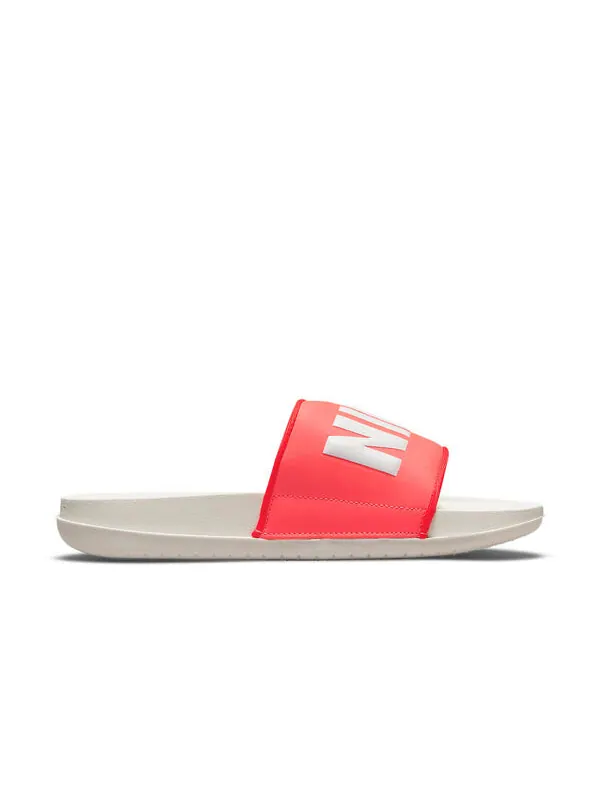 Тапочки offcourt 'magic ember summit white chile red' Nike — изображение 2 из 4, белый/красный/белый