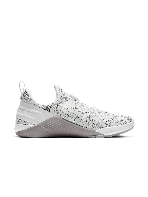 Кроссовки React Metcon Nike — изображение 2 из 4, белый