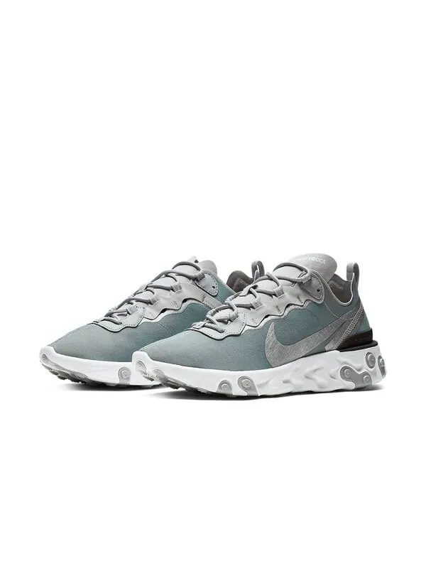 Кроссовки реагируют на элемент 55 Nike — изображение 3 из 4, серебряный