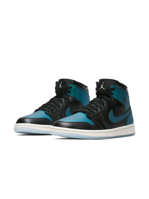 Кроссовки 1 средние Air Jordan — изображение 2 из 4