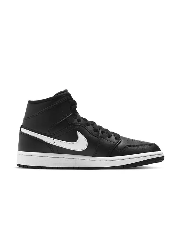Кроссовки 1 средние Air Jordan — изображение 2 из 4, черный