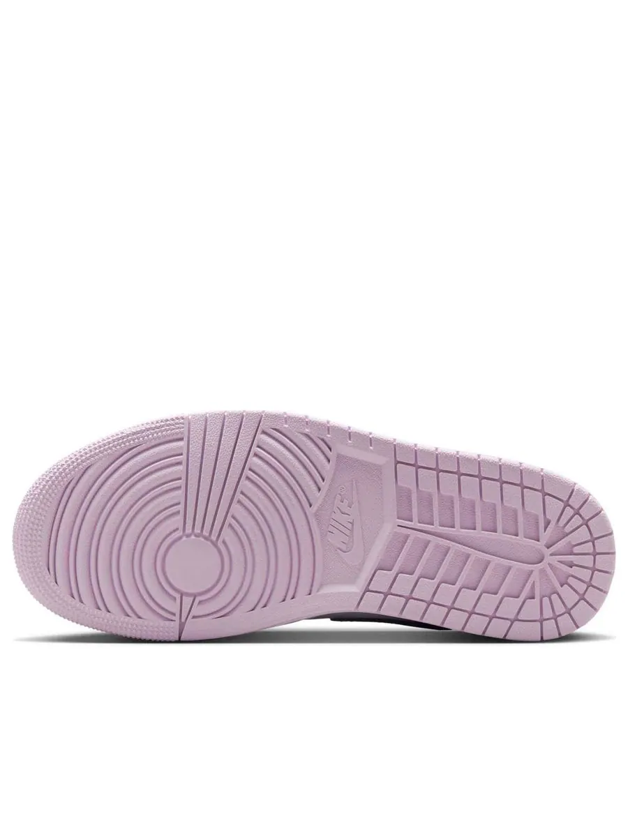 Кроссовки (WMNS) Air Jordan 1 Mid 'Indigo Haze Doll White' — изображение 6 из 6, белый
