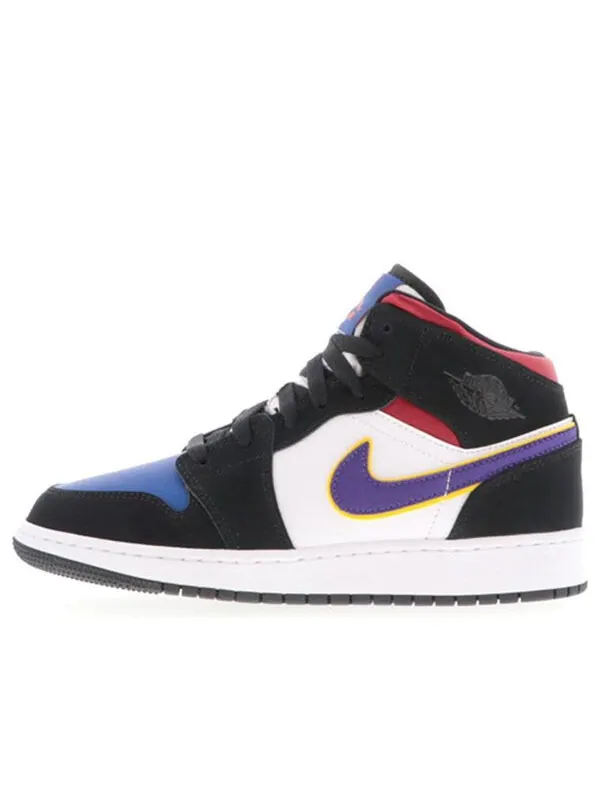 Кроссовки 1 средний размер Air Jordan — изображение 1 из 4