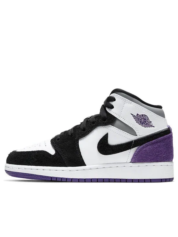 Кроссовки 1 средний размер Air Jordan — изображение 1 из 4