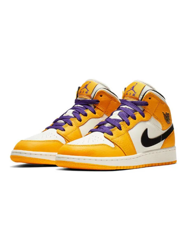 Кроссовки 1 средние Air Jordan — изображение 3 из 4, золото
